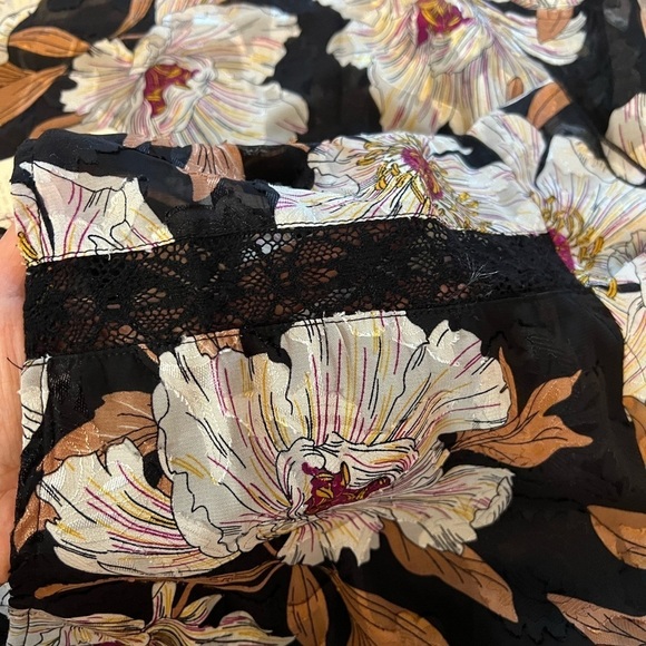 BOG Collective floral dress - Picture 4 of 4